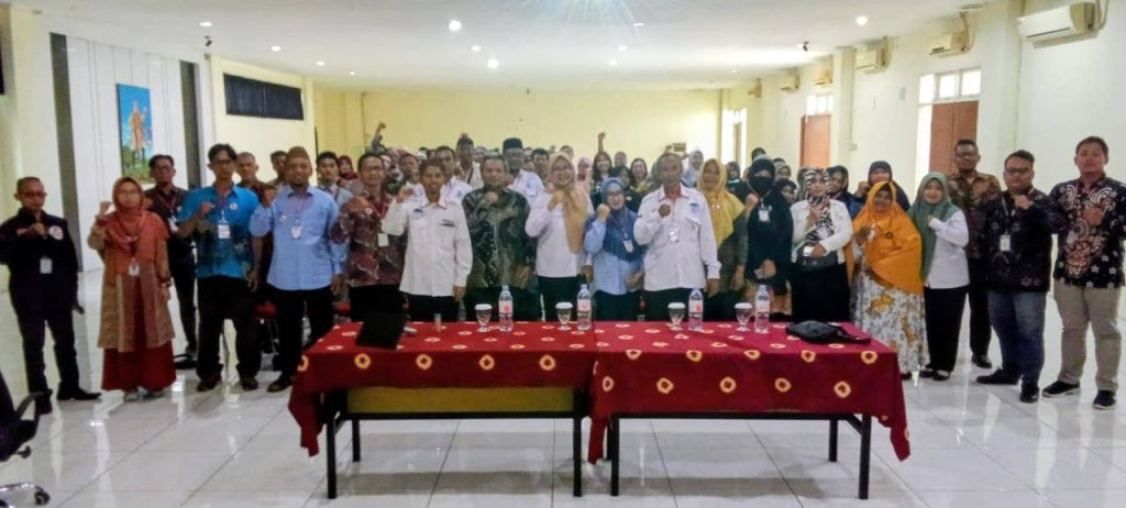 Training Advokasi Dasar (TADA) Tingkatkan Kapasitas Pengelola LKSA Kota Surabaya terkait Pemahaman Hukum Dasar (3)